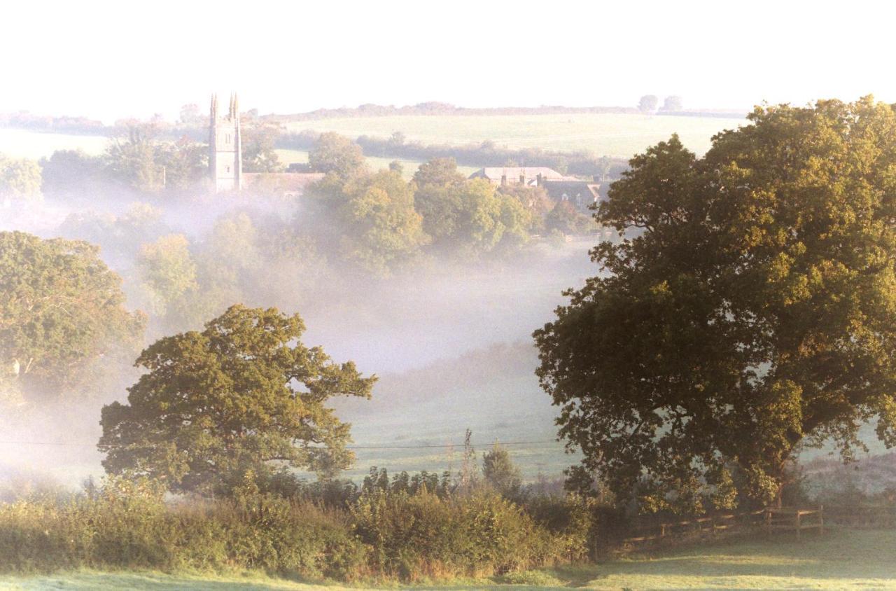Devon Country Paradise ทาวิสต็อก ภายนอก รูปภาพ